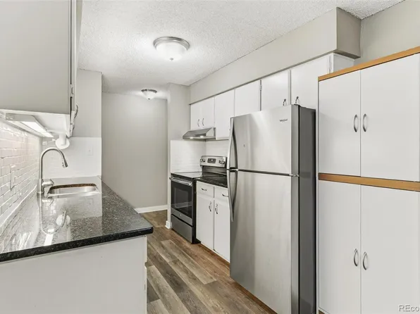 7335 E Quincy Avenue #206, Denver, CO 80237