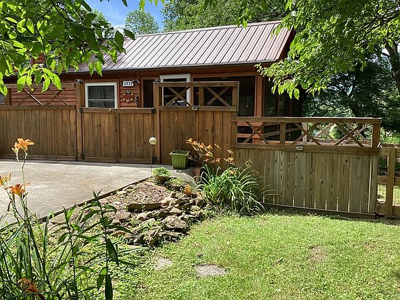 2nd image of 1531 Mountain Village Dr