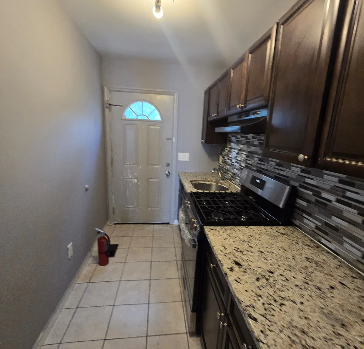 3 bed, $2,250 — Photo 1
