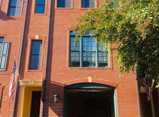 8174 Bianca Pl, Alexandria, VA 22309