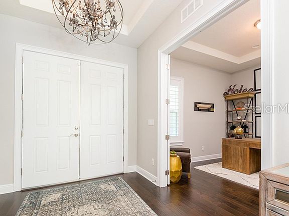 3rd image of 3618 E Clark Cir