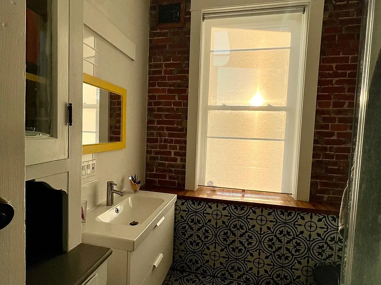 2519 California Ave #1 — Photo 6