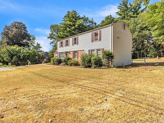 3rd image of 750 Wilbraham Rd