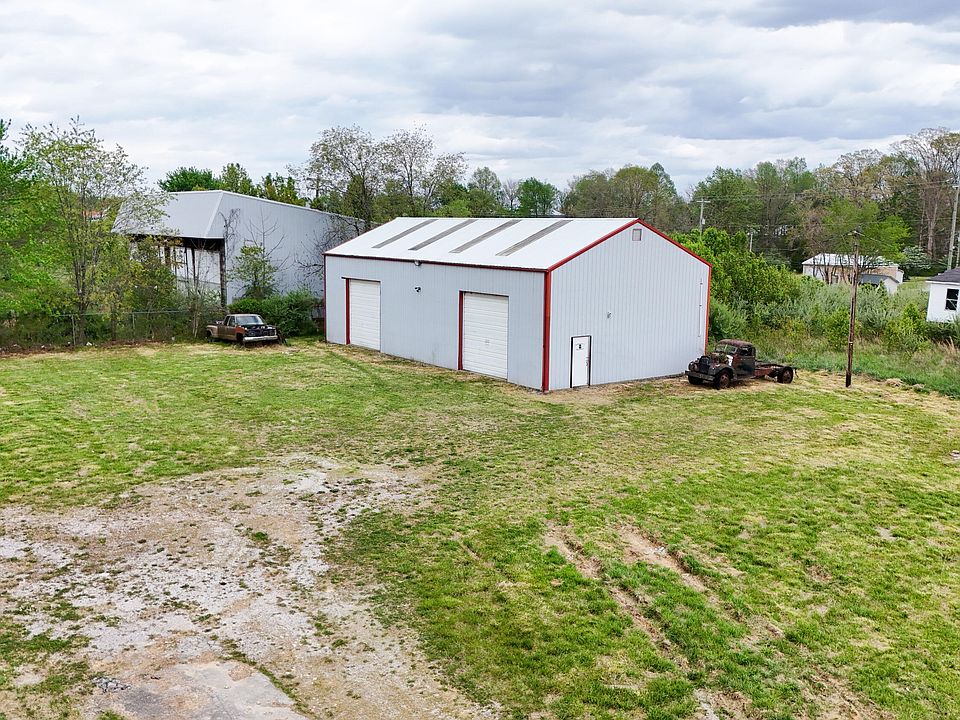 1st image of 40 Byble Rd