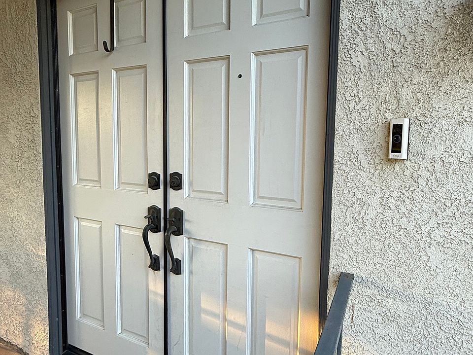 Front entrance that includes a Ring door camera