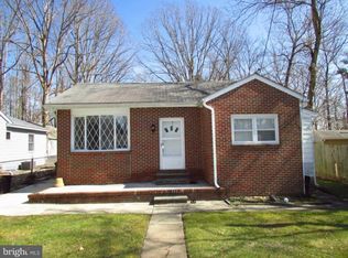 938 Upper Dam Dr, Williamstown, NJ 08094