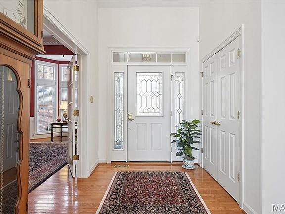 3rd image of 13016 Pembrooke Valley Ct
