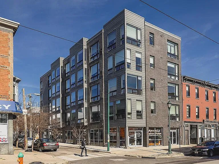 2617 W Girard Ave #4B