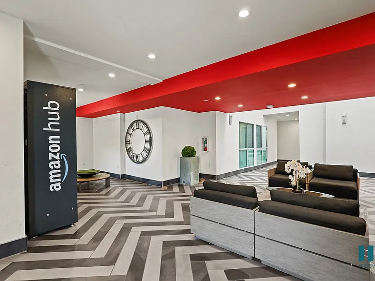 Lobby Area with Seating and a Resident Package Locker
