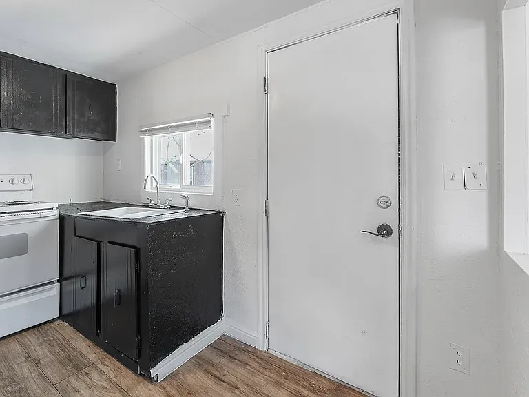 983 Aria Blvd #2 — Photo 3