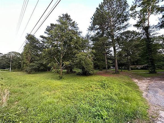 2nd image of 6533 Highway 81