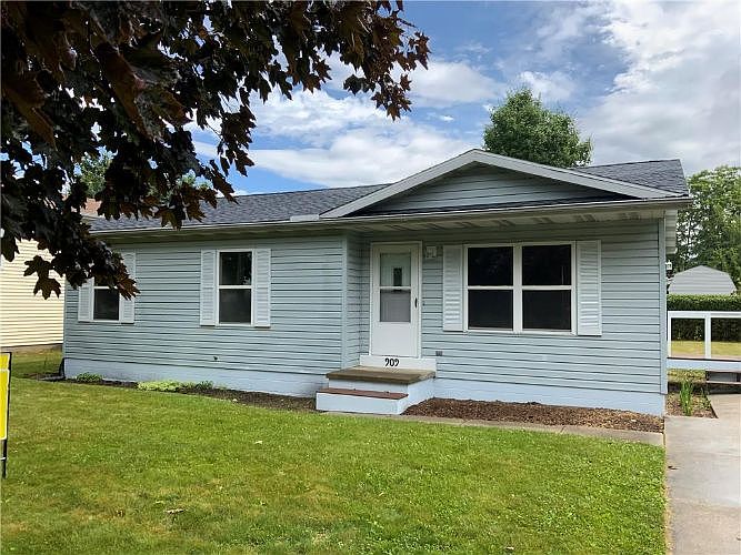 1st image of 909 Juniper Dr