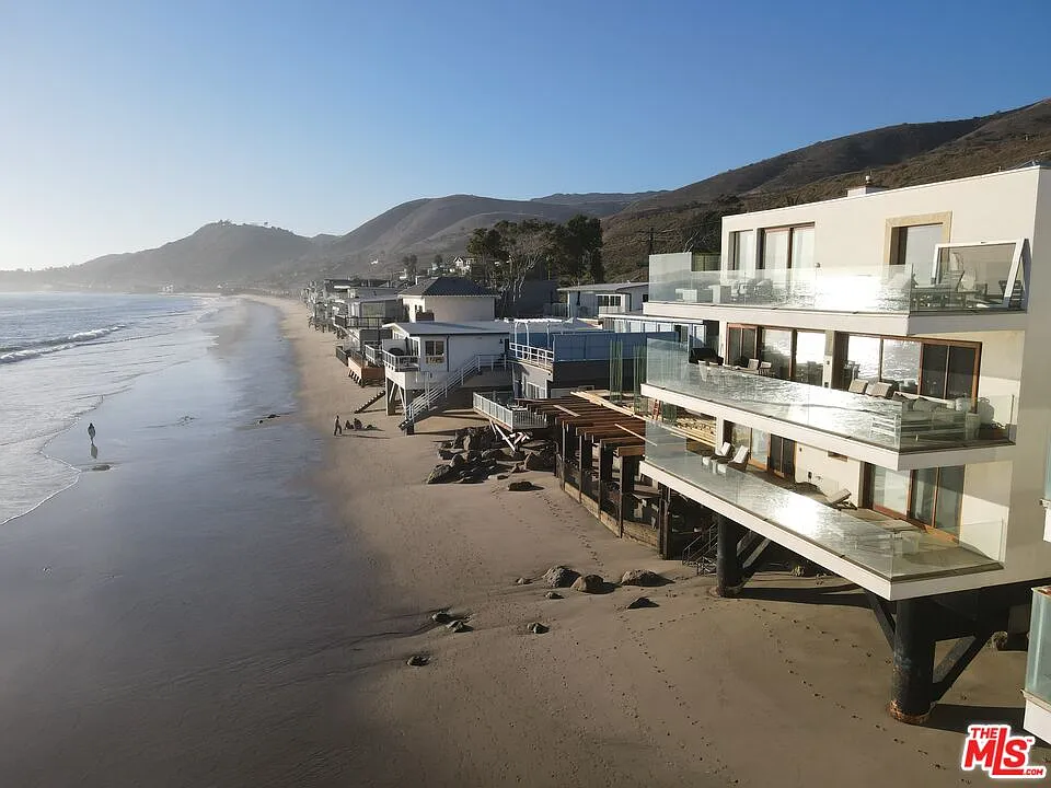 25302 Malibu Rd