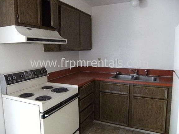 2nd image of 1472 W Sandalwood Dr