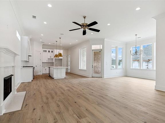 3rd image of 177 Bald Eagle Dr