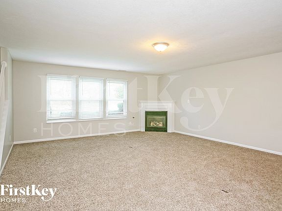 4th image of 7029 Halifax Ct