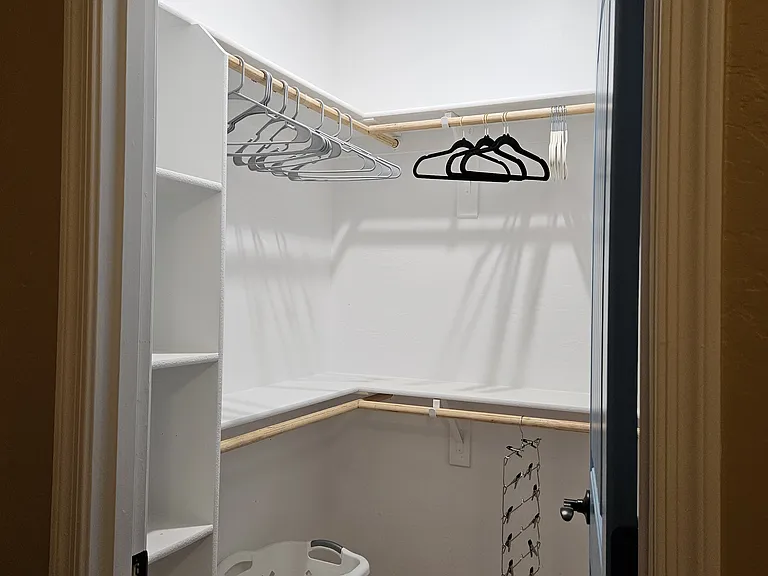 32324 N Apache Ave — Photo 8