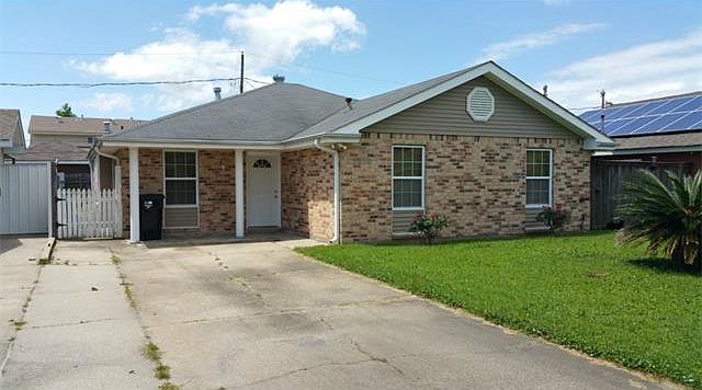 1st image of 2816 Earl Dr