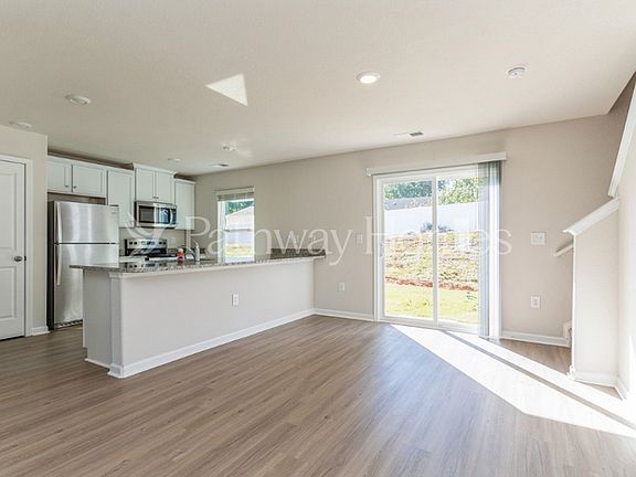 5th image of 6316 Lowe Ln