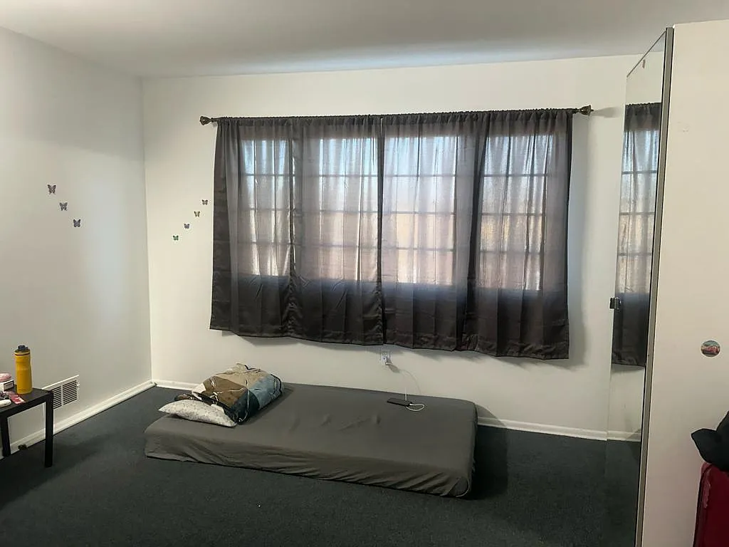 3 bed, $960 — Photo 4