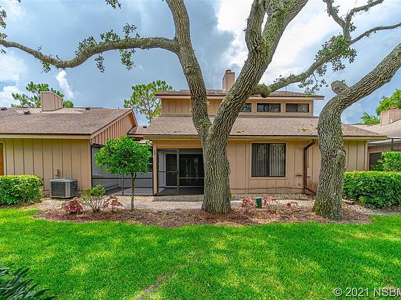 4th image of 2002 Teakwood Ln