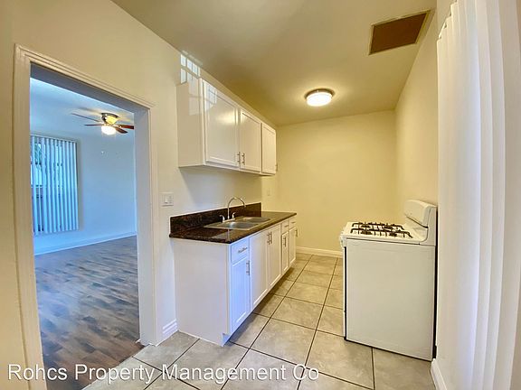 4th image of 2749 San Marino St APT 10
