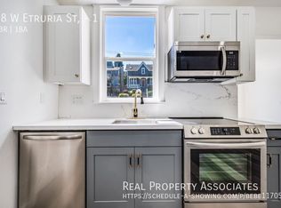 68 W Etruria St #1, Seattle, WA 98119