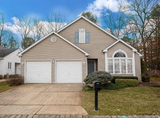 1 Arthur Ct, Jackson, NJ