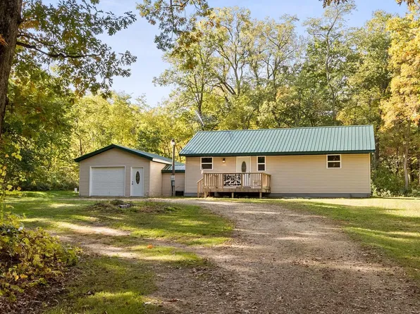 W2069 16th Road, Montello, WI 53949