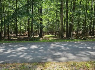 1631 Sideling Mountain Trl, Great Cacapon, WV 25422