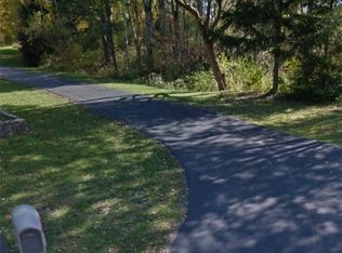 9653 Savage Rd, Holland, NY 14080