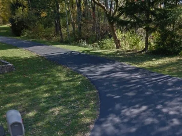 9653 Savage Rd, Holland, NY 14080