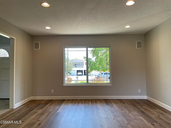 5th image of 711 W San Martin Pl