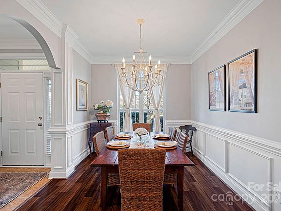 5th image of 14114 Cedar Pond Cir