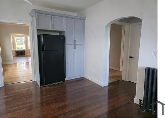 3 bed, 1100 sqft, $3,500 — Photo 3