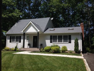 54 Cedar St, Calverton, NY, 11933