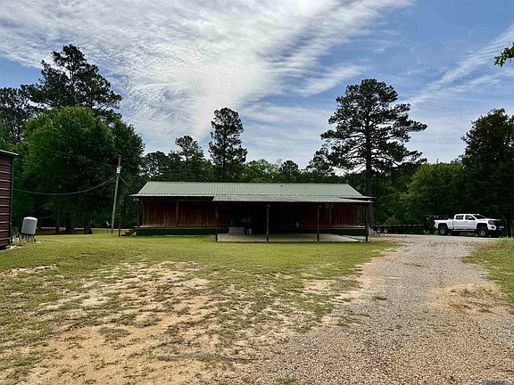 4th image of 1781 Tom Crum Rd