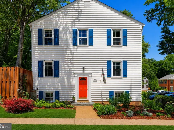 5433 Lighthouse Ln, Burke, VA 22015