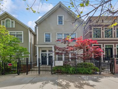 2443 N Marshfield Ave, Chicago, IL, 60614