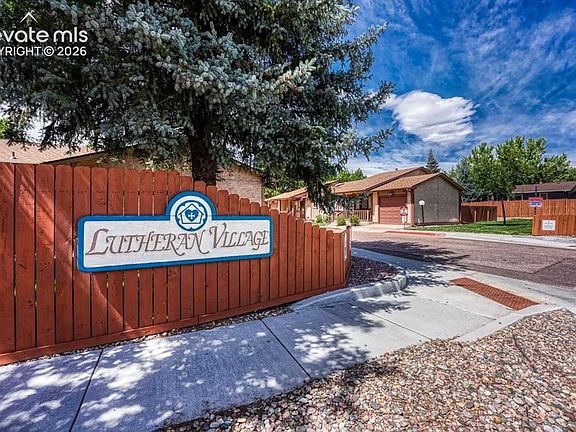4th image of 1044 Lutheran Way