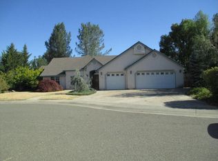 5865 Diamond Ridge Dr, Redding, CA 96003