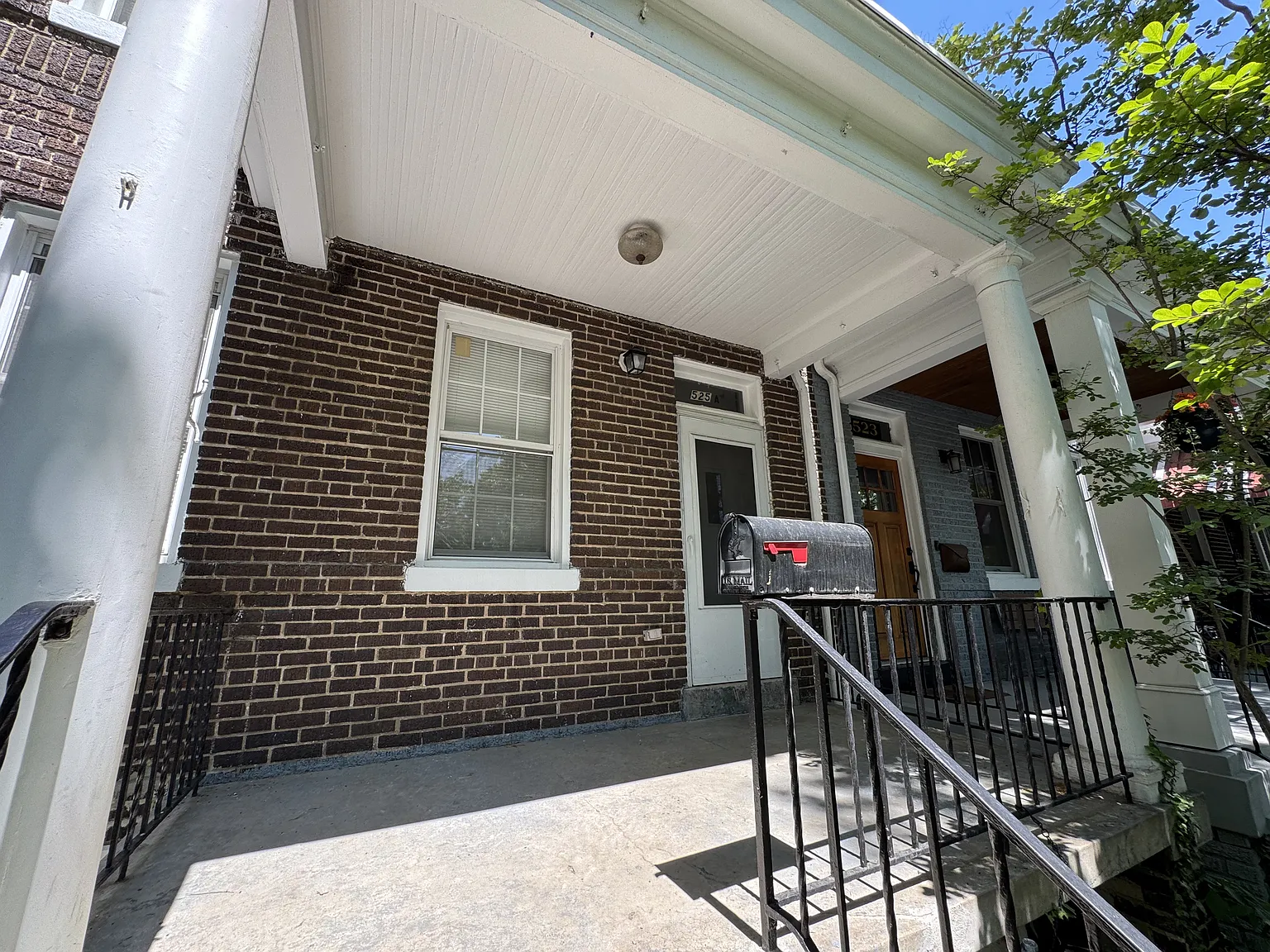 3 bed, 2.5 bath, 1436 sqft, $3,400 — Photo 3