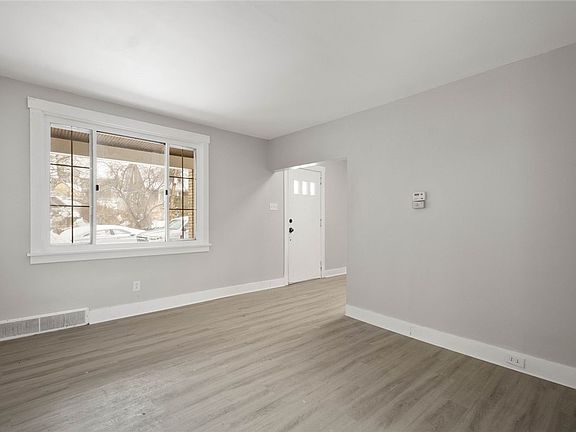 3rd image of 145 Marham Rd