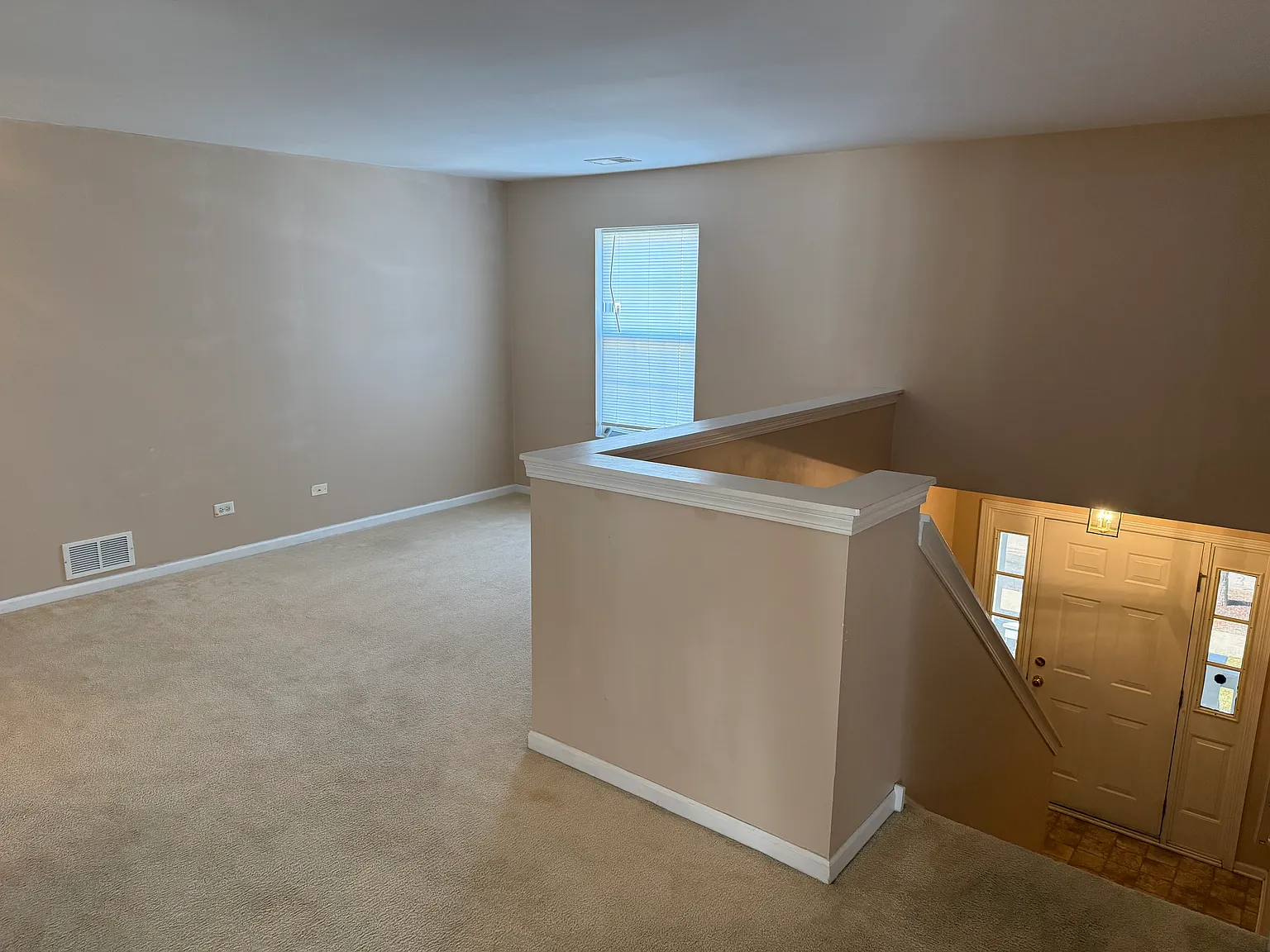 2 bed, 1785 sqft, $2,500 — Photo 2