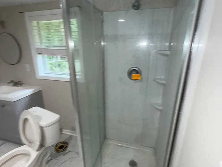 528 Newton Ave — Photo 5