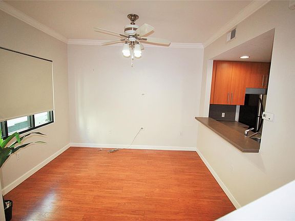 5th image of 465 E South St #24