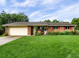 701 Robindale Dr, Waynesville, OH 45068