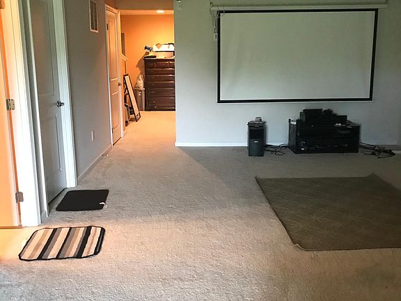 2nd image of 190 Cricket Dr