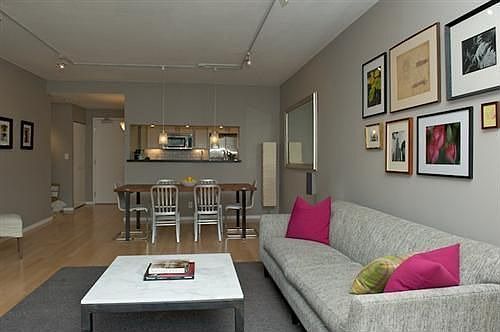 4th image of 300 3rd St APT 523