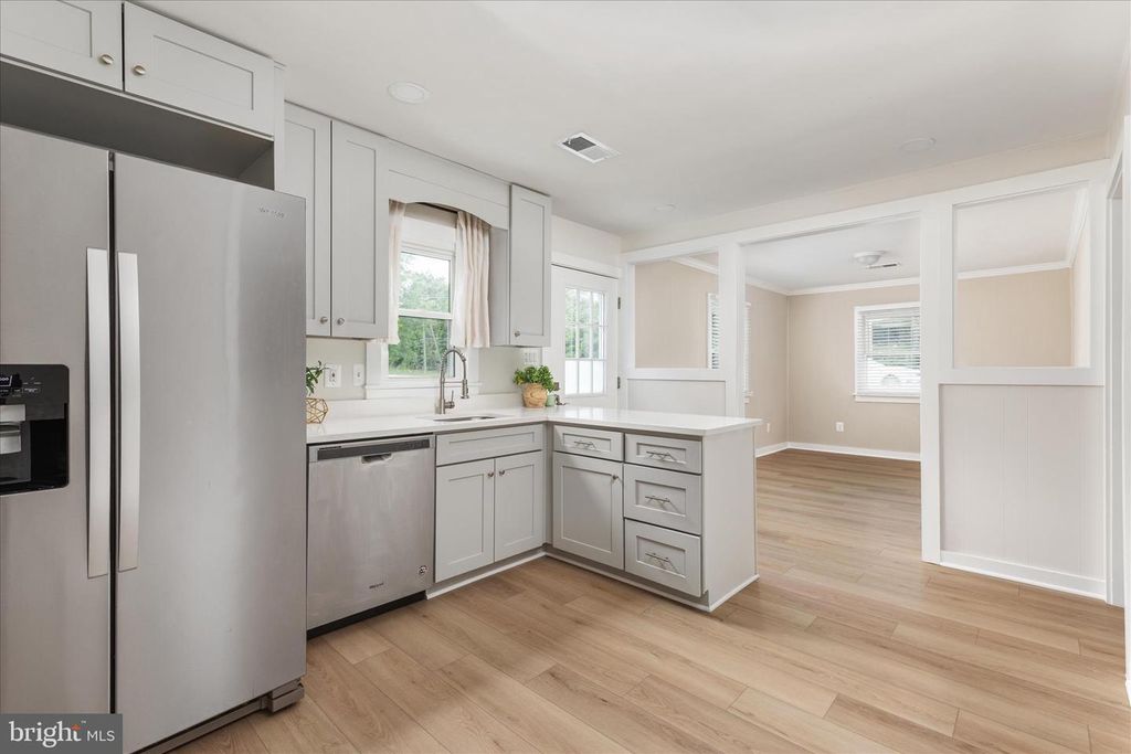 14013 Glenkirk Rd, Gainesville, VA - More